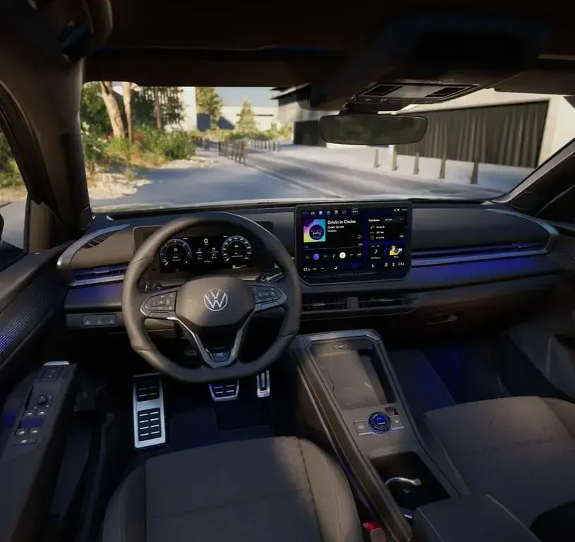 Neu VW T-Roc R-line 150 PS (110 kW) 2026 Grau SUV