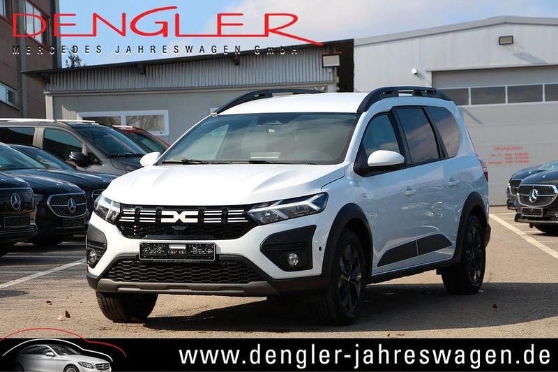 Gebraucht Dacia Jogger Expression 141 PS (103 kW) 2025 Weiß Van / Kleinbus