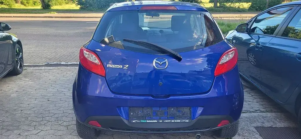 Usata Mazda 2 Impuls 75 CV (55 kW) 2009 Blu Utilitaria