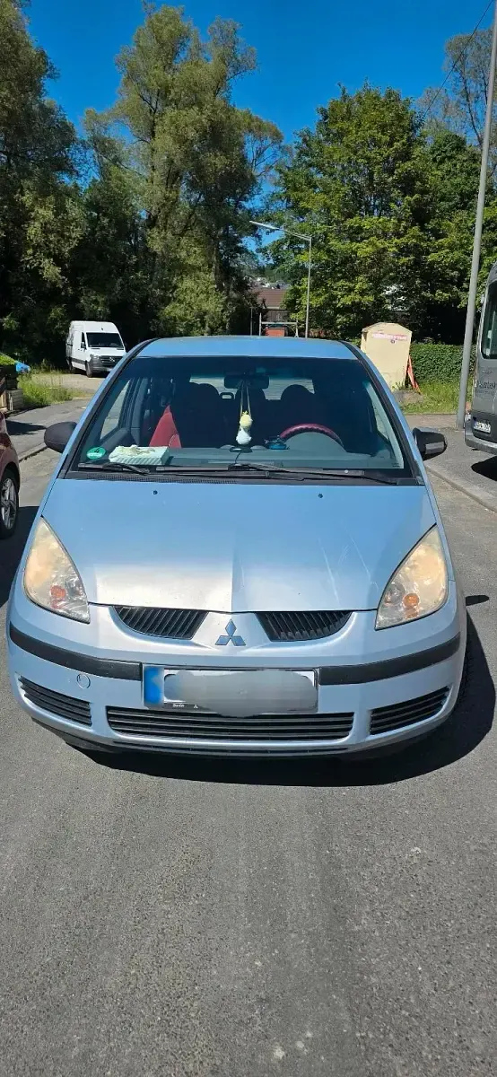 Gebraucht Mitsubishi Colt 95 PS (69 kW) 2004 Silber Kleinwagen