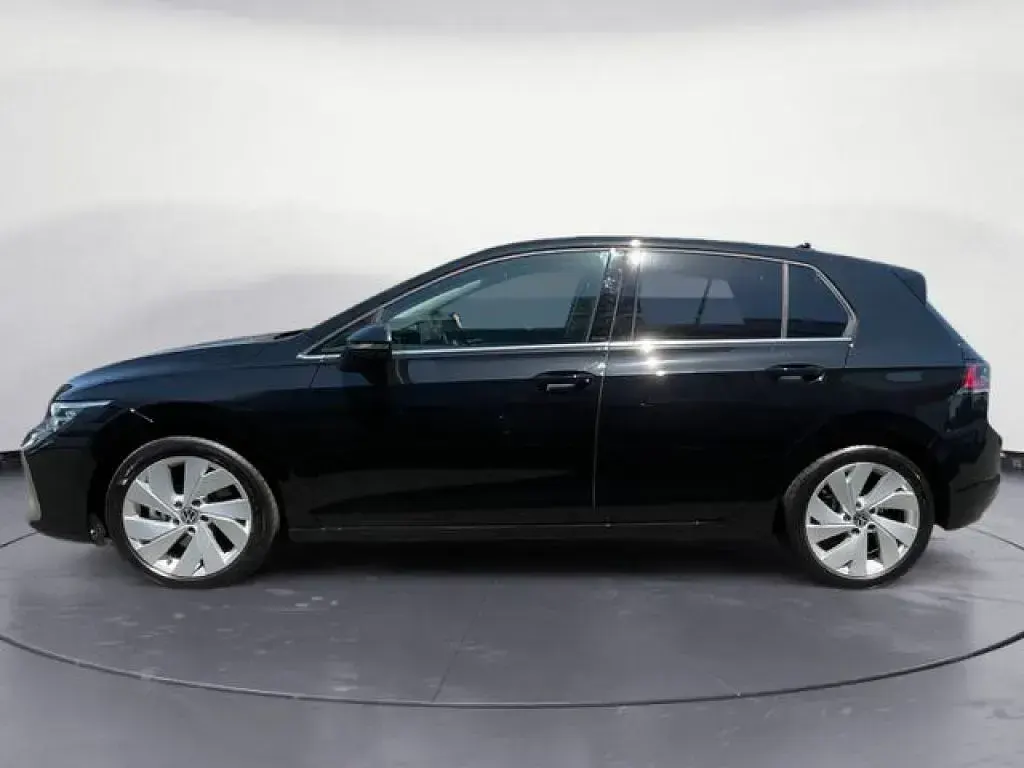 Gebraucht VW Golf VIII Style 204 PS (150 kW) 2025 Schwarz Limousine