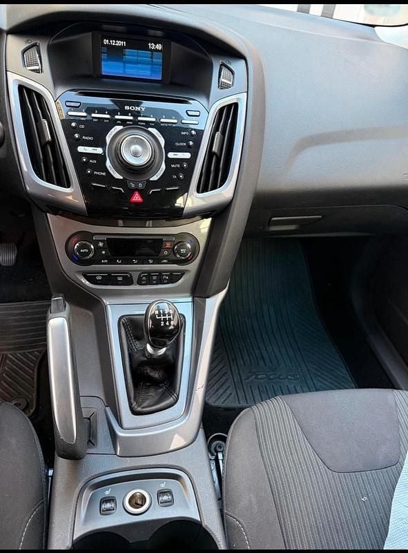 Usata Ford Focus 150 CV (110 kW) 2012 Nero Station wagon
