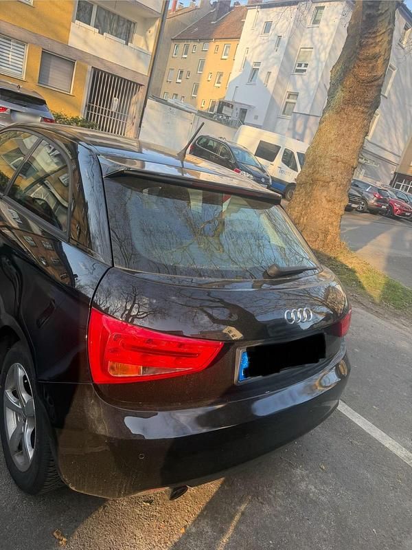 Gebraucht Audi A1 86 PS (63 kW) 2011 Schwarz Kleinwagen