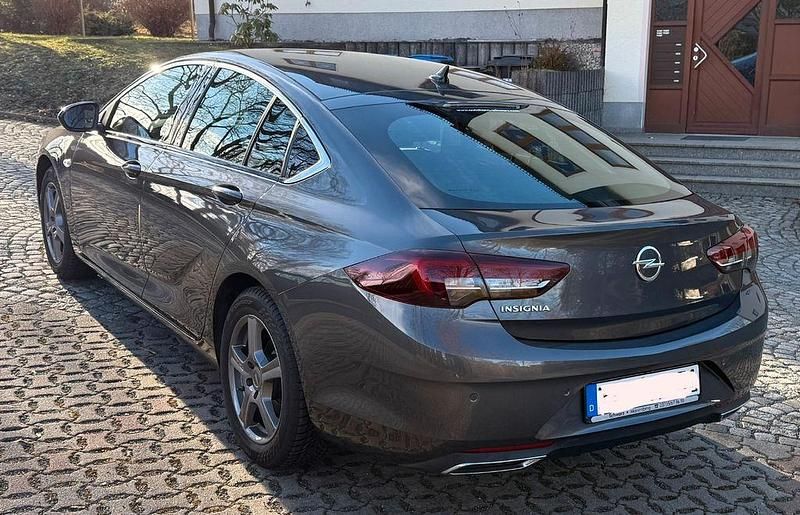 Gebraucht Opel Insignia Elegance 170 PS (125 kW) 2022 Grau Limousine