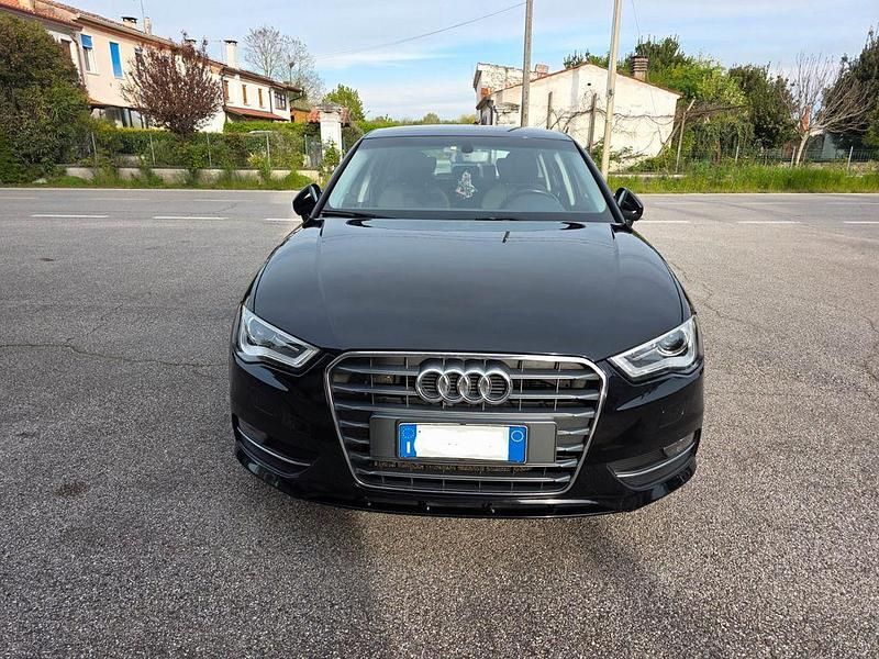 Gebraucht Audi A3 Ambition 110 PS (80 kW) 2015 Schwarz Limousine