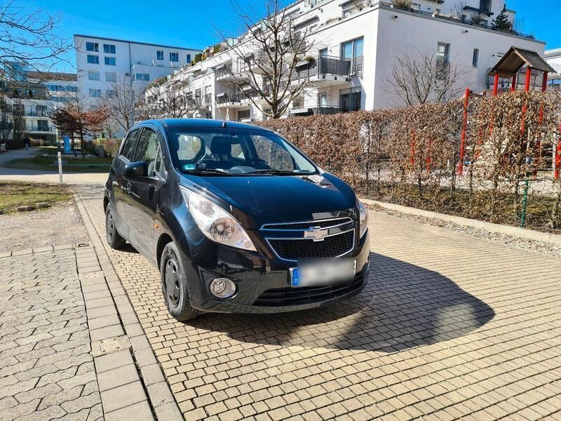 Schwarz Gebraucht 2010 Chevrolet Spark Kleinwagen | 2.200 € (Guter Preis) - Bild 1/4
