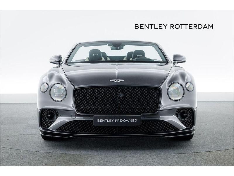 Gebraucht Bentley Continental GT Convertible 659 PS (484 kW) 2022 Grau Cabrio