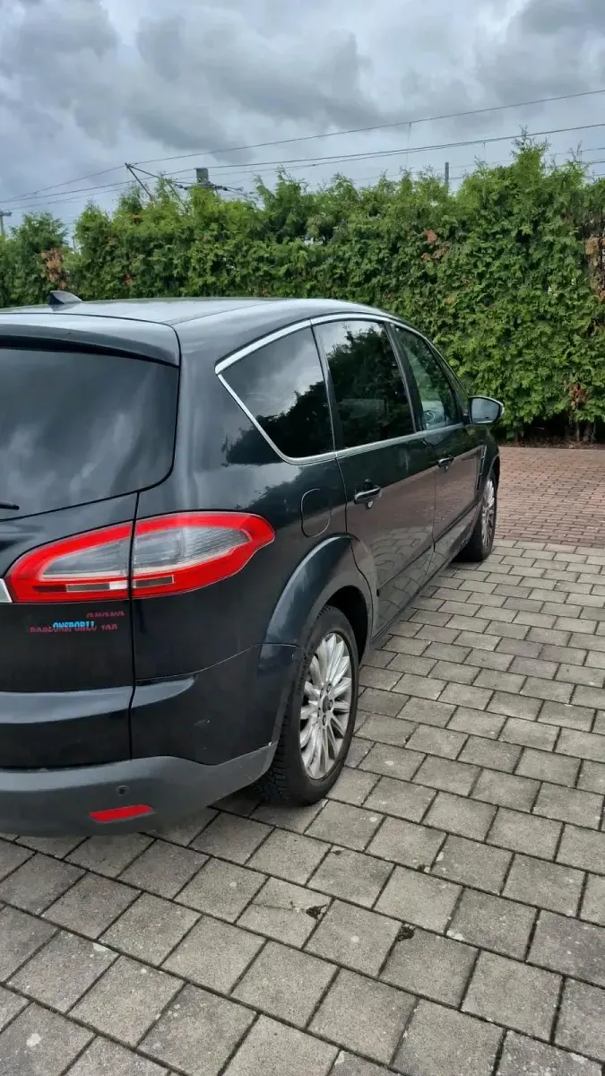 Gebraucht Ford S-MAX Titanium 163 PS (119 kW) 2013 Schwarz Van / Kleinbus