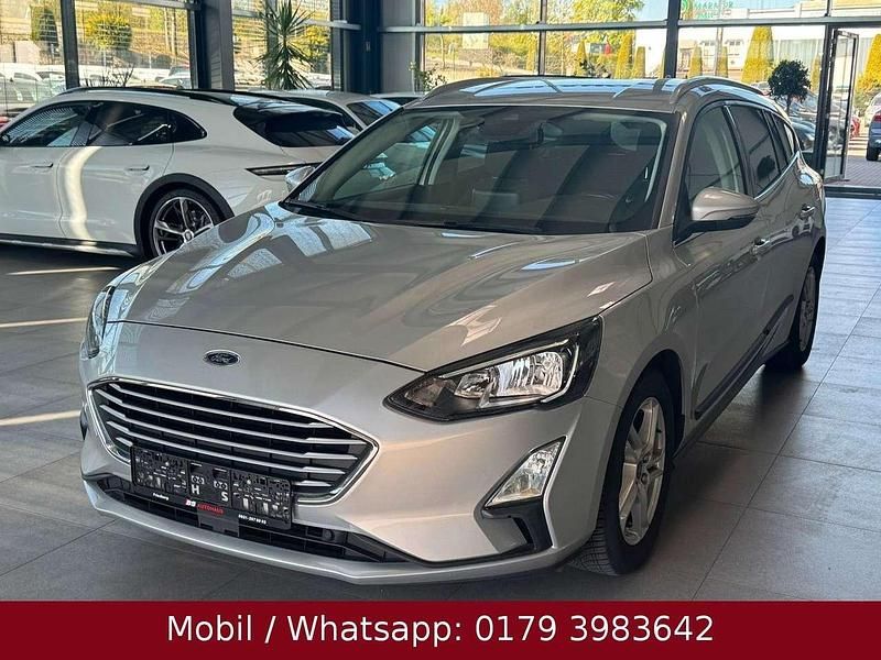 Gebraucht Ford Focus Cool & Connect 120 PS (88 kW) 2019 Silber Kombi