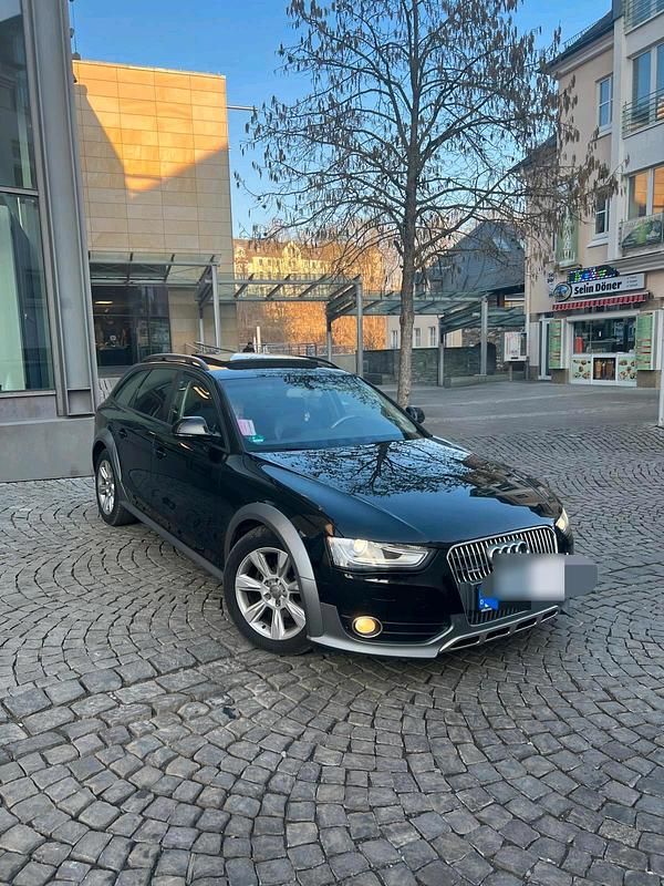 Gebraucht Audi A4 Allroad 190 PS (139 kW) 2014 Schwarz Kombi