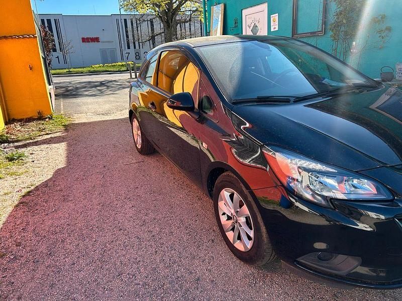 Gebraucht Opel Corsa 90 PS (66 kW) 2018 Schwarz Kleinwagen