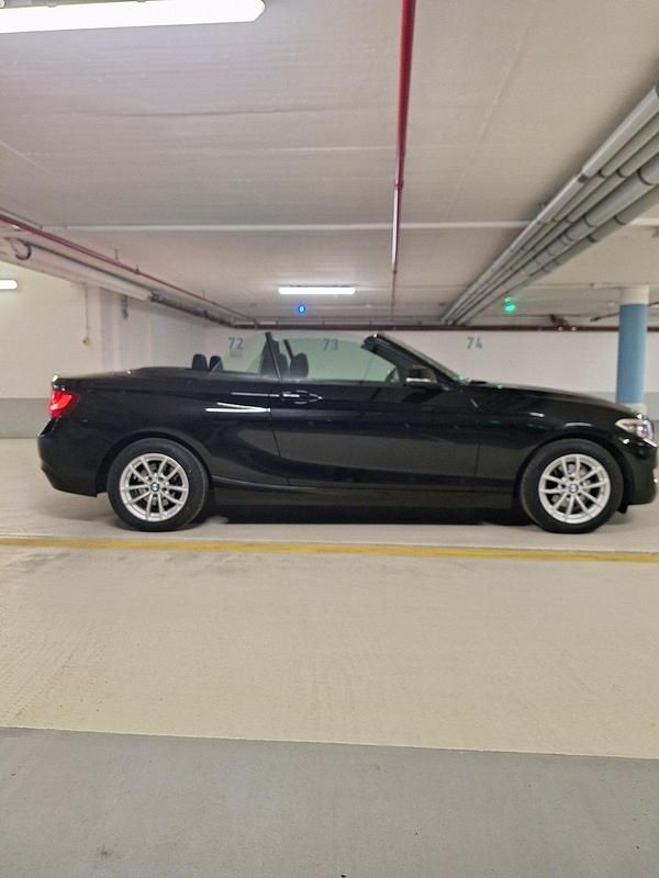 Gebraucht BMW 218 Advantage 136 PS (100 kW) 2016 Schwarz Cabrio