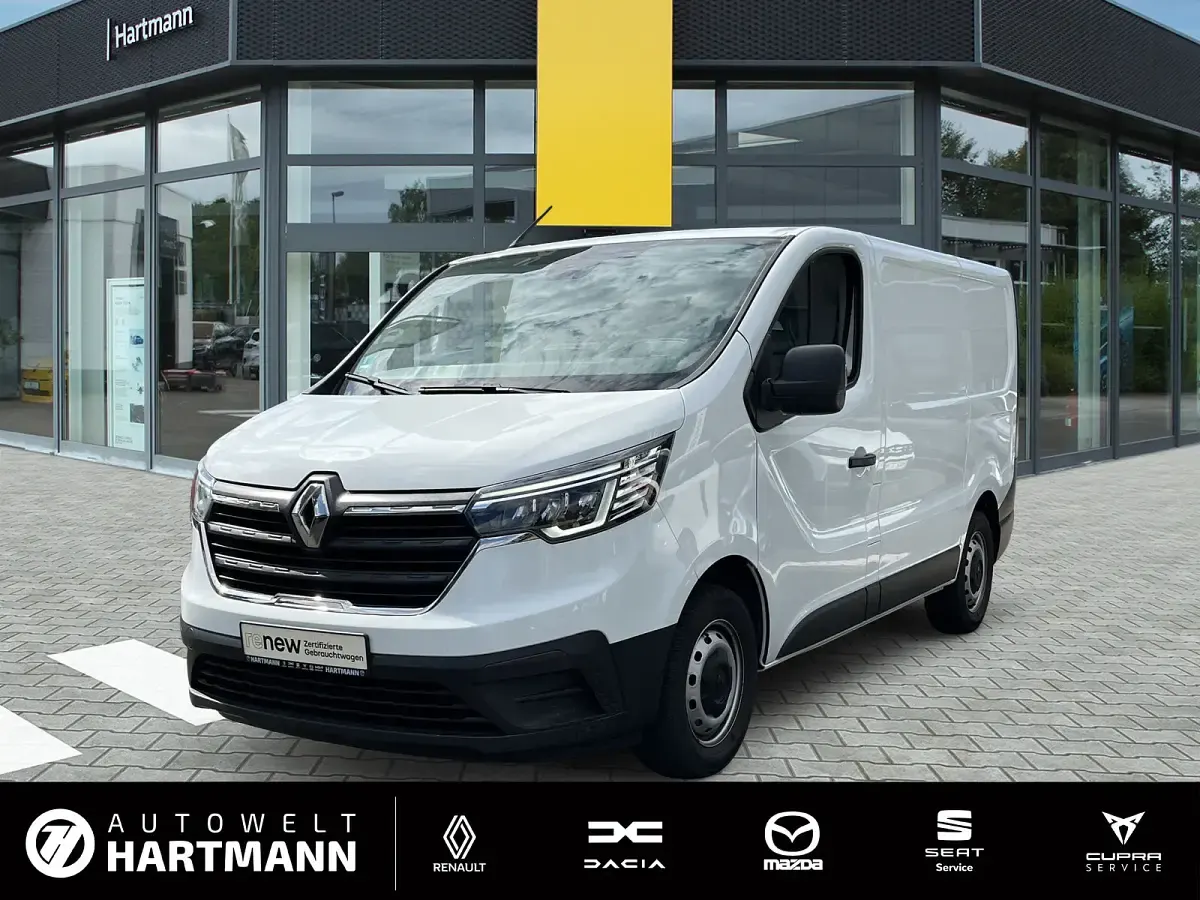 Gebraucht Renault Trafic Komfort 131 PS (96 kW) 2022 Van / Kleinbus