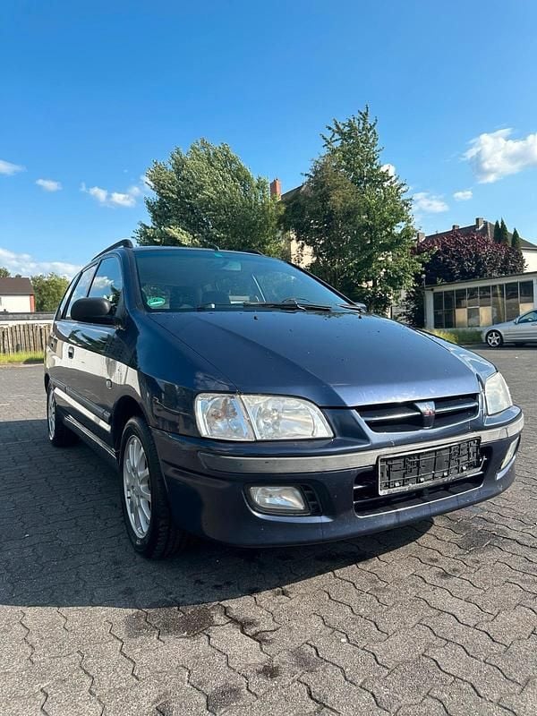 Gebraucht Mitsubishi Space Star 115 PS (84 kW) 2003 Blau Kombi