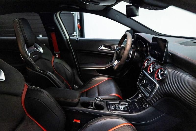 Gebraucht Mercedes A45 AMG AMG 381 PS (280 kW) 2016 Weiß Limousine