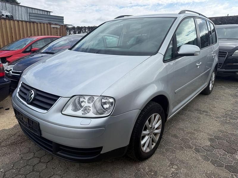 Gebraucht VW Touran Trendline 150 PS (110 kW) 2005 Silber Van / Kleinbus