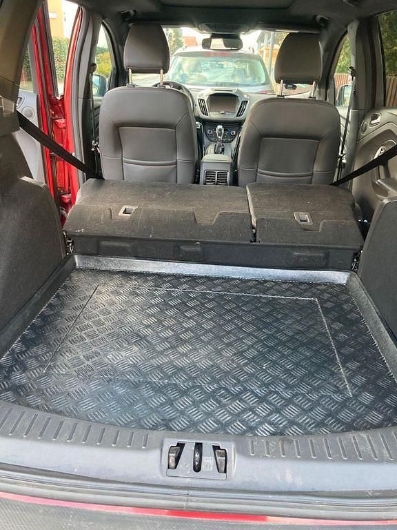 Gebraucht Ford Kuga ST-Line 150 PS (110 kW) 2019 SUV