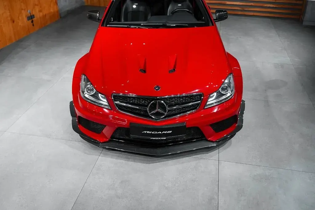 Gebraucht Mercedes C63 AMG AMG 517 PS (380 kW) 2012 Rot