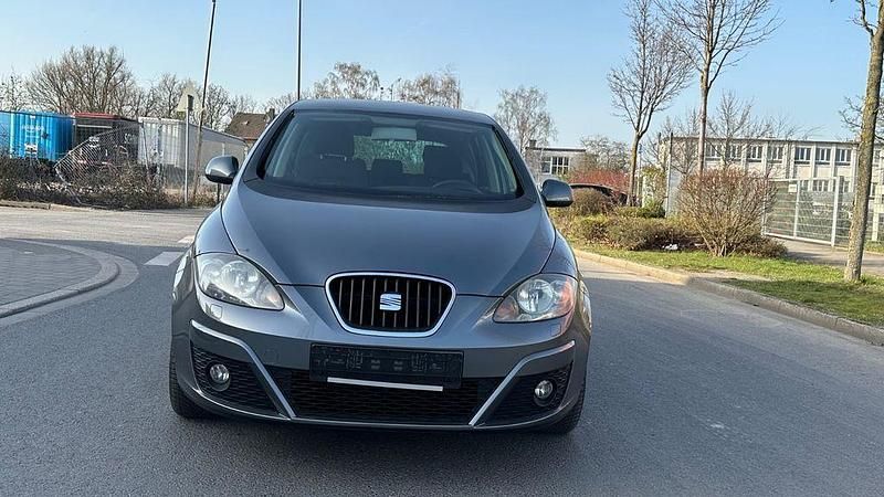 Gebraucht Seat Altea Copa 105 PS (77 kW) 2013 Grau Limousine