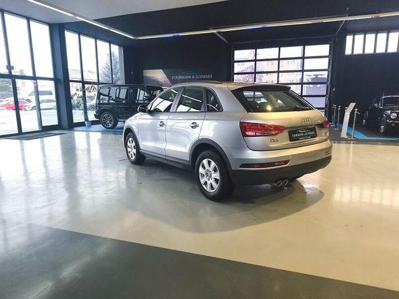 Gebraucht Audi Q3 Comfort 150 PS (110 kW) 2015 Silber SUV