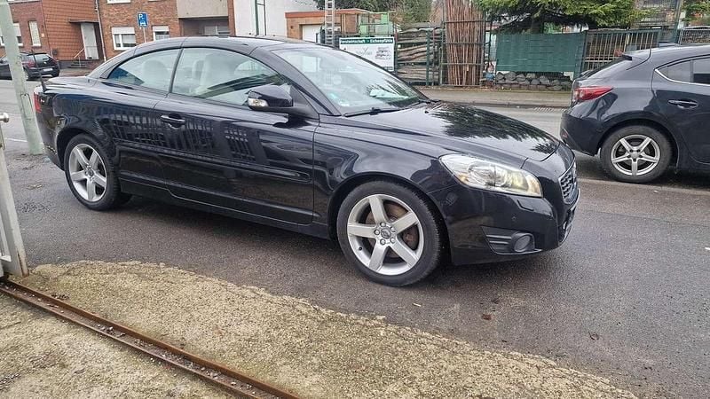 Gebraucht Volvo C70 Summum 150 PS (110 kW) 2010 Black sapphire Cabrio