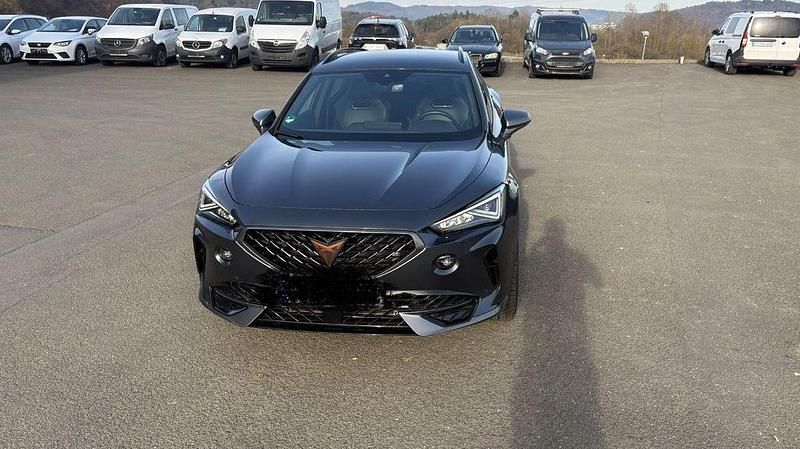 Gebraucht Cupra Formentor 150 PS (110 kW) 2022 Schwarz SUV