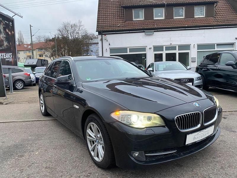 Gebraucht BMW 525 204 PS (150 kW) 2011 Schwarz Kombi