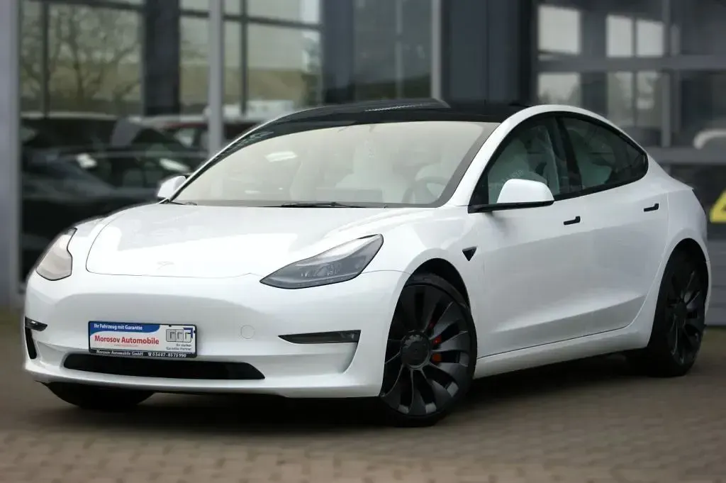 Gebraucht Tesla Model 3 Performance 377 kW (513 PS) 2021 Weiß Limousine