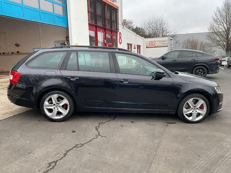 Gebraucht Skoda Octavia RS 184 PS (135 kW) 2015 Schwarz Kleinwagen