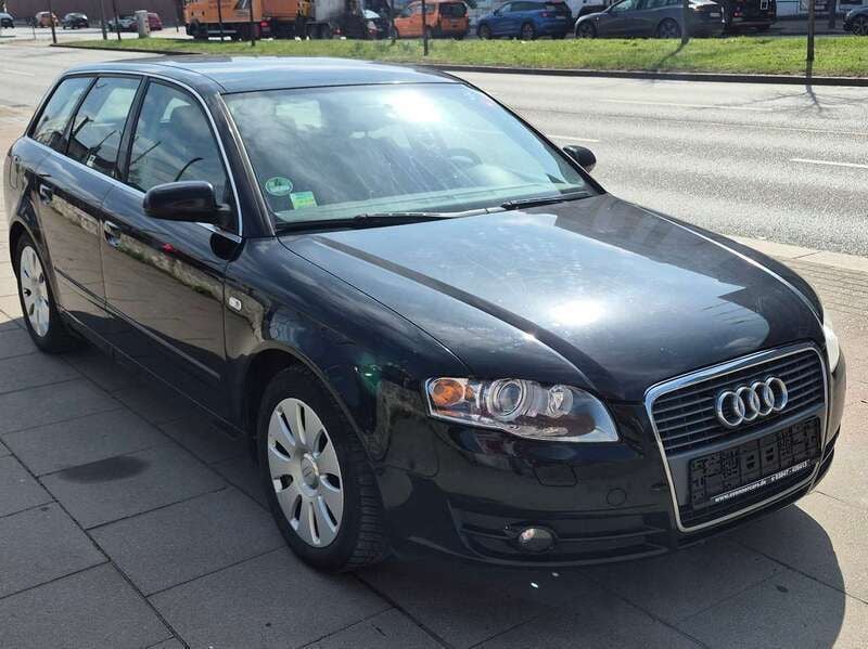 Brillantschwarz Gebraucht 2005 Audi A4 Kombi | 1.750 € (Superpreis) - Bild 1/4