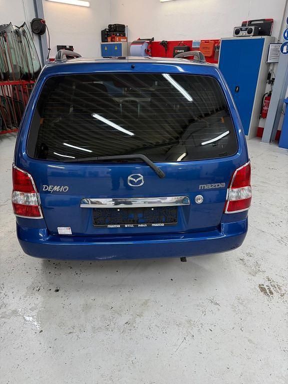 Gebraucht Mazda Demio 75 PS (55 kW) 2002 Blau Kleinwagen