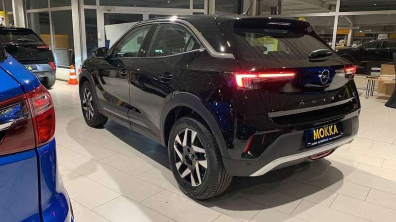 Gebraucht Opel Mokka-e Elegance 100 kW (136 PS) 2023 Karbon schwarz (metallic) SUV