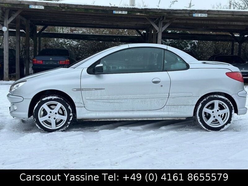 Gebraucht Peugeot 206 CC Quiksilver 109 PS (80 kW) 2005 Grau Cabrio