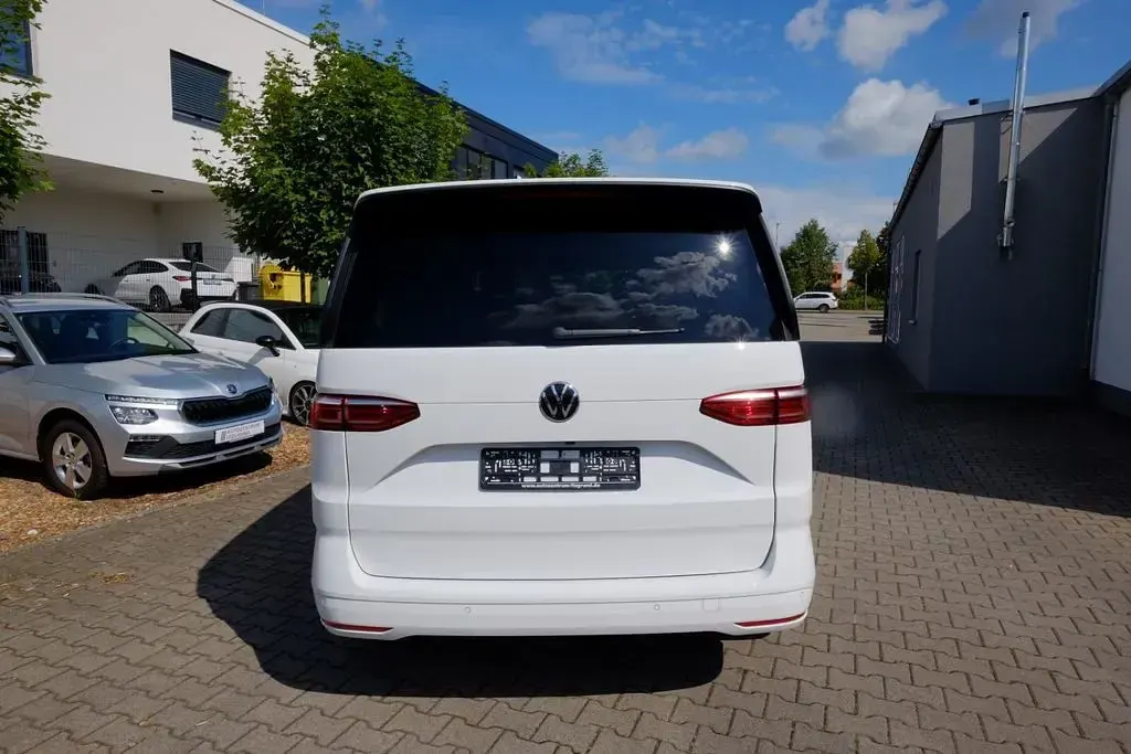 Usata VW T7 Life 150 CV (110 kW) 2024 Bianco Furgone