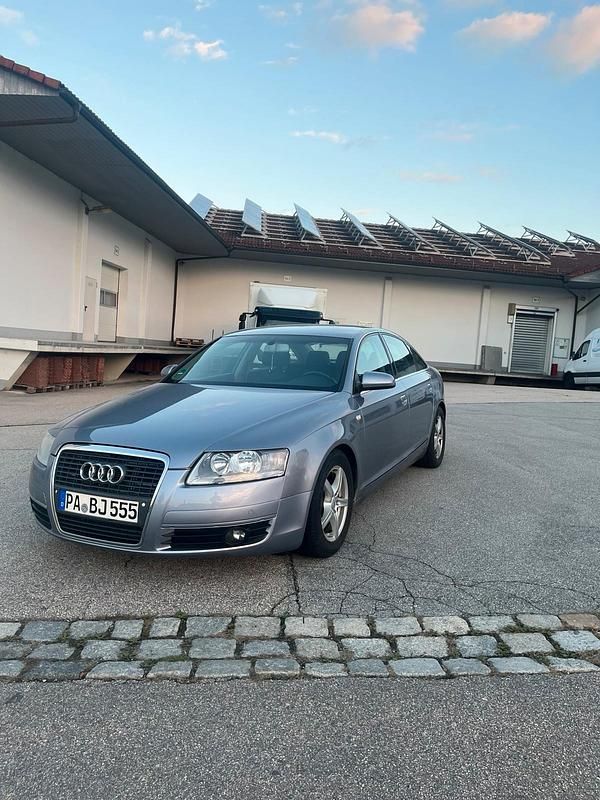 Blau Gebraucht 2005 Audi A6 Limousine | 2.600 € (Superpreis) - Bild 1/4