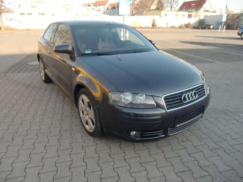 Gebraucht Audi A3 S-Line 150 PS (110 kW) 2003 Grau Kleinwagen