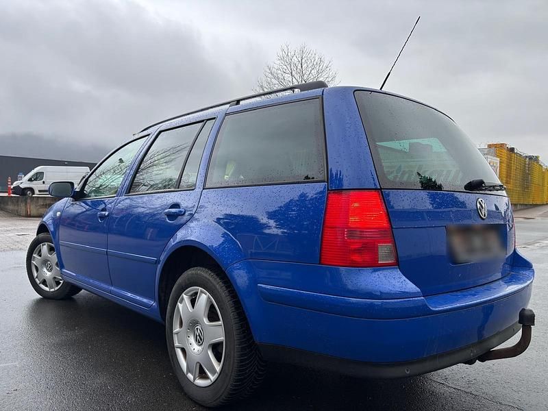 Gebraucht VW Bora 110 PS (80 kW) 2003 Blau Kombi
