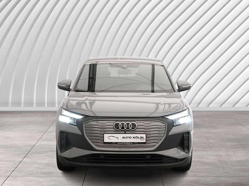 Gebraucht Audi Q4 Sportback e-tron 150 kW (204 PS) 2022 Kieselgrau SUV