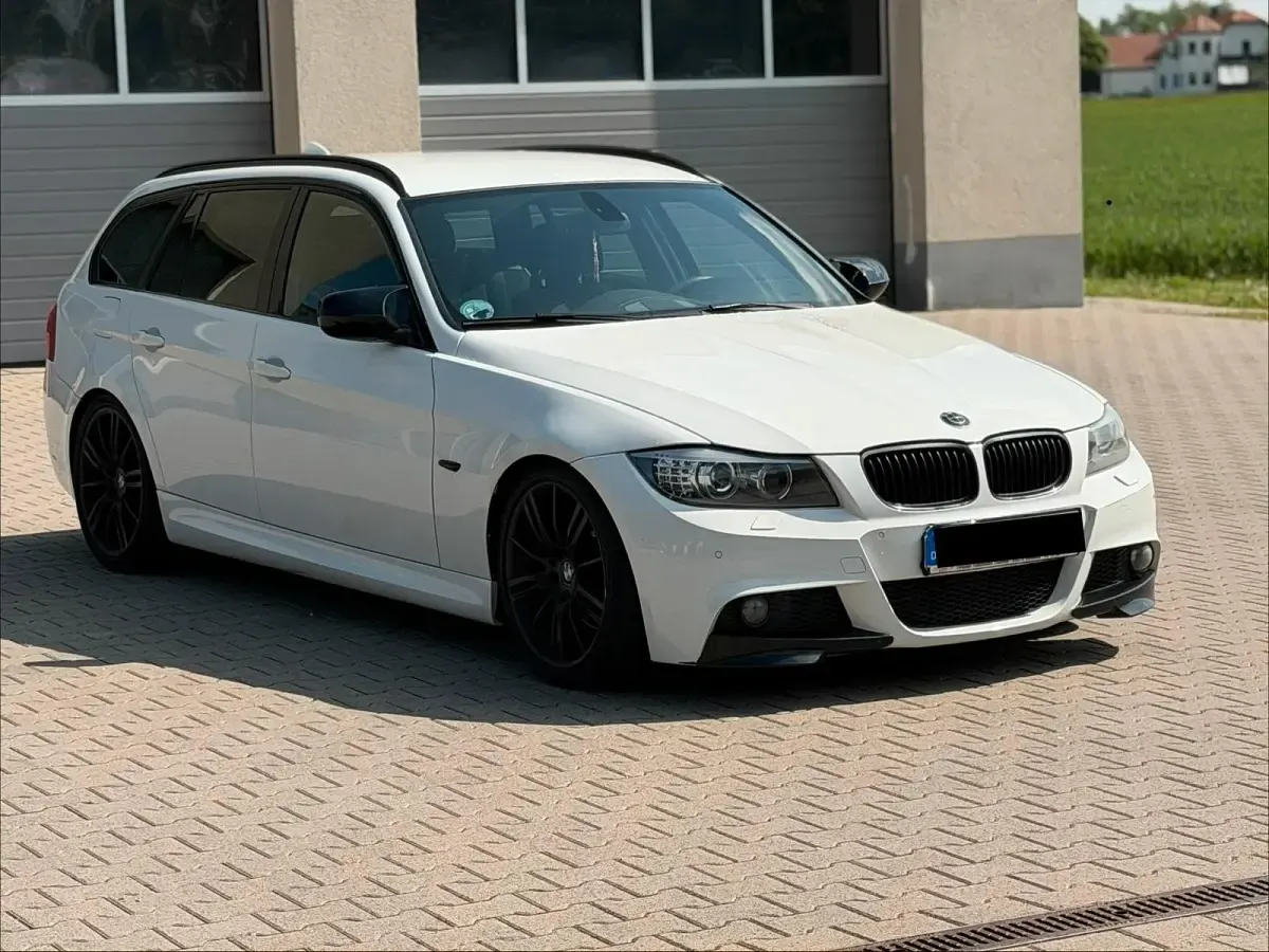 Gebraucht BMW 320 M Performance 184 PS (135 kW) 2010 Weiß Kombi