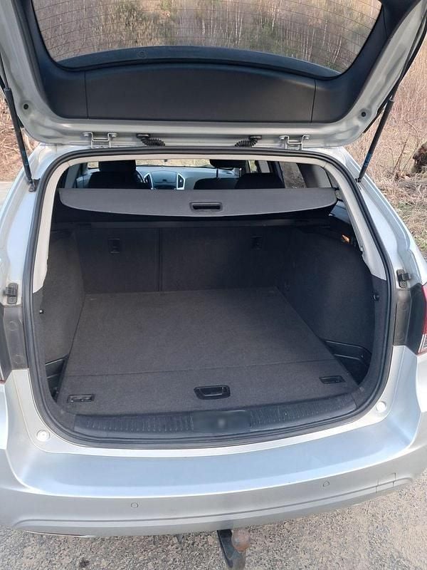 Gebraucht Chevrolet Cruze LT 124 PS (91 kW) 2013 Grau Kombi