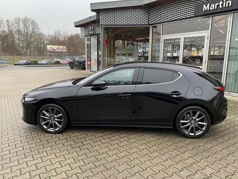Gebraucht Mazda 3 Selection 122 PS (89 kW) 2020 Schwarz Limousine