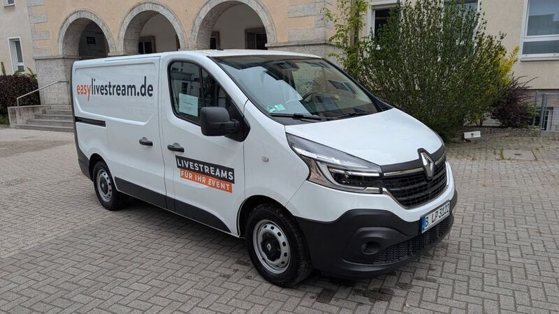 Weiß Gebraucht 2020 Renault Trafic Van | 22.998 € (Superpreis) - Bild 1/4