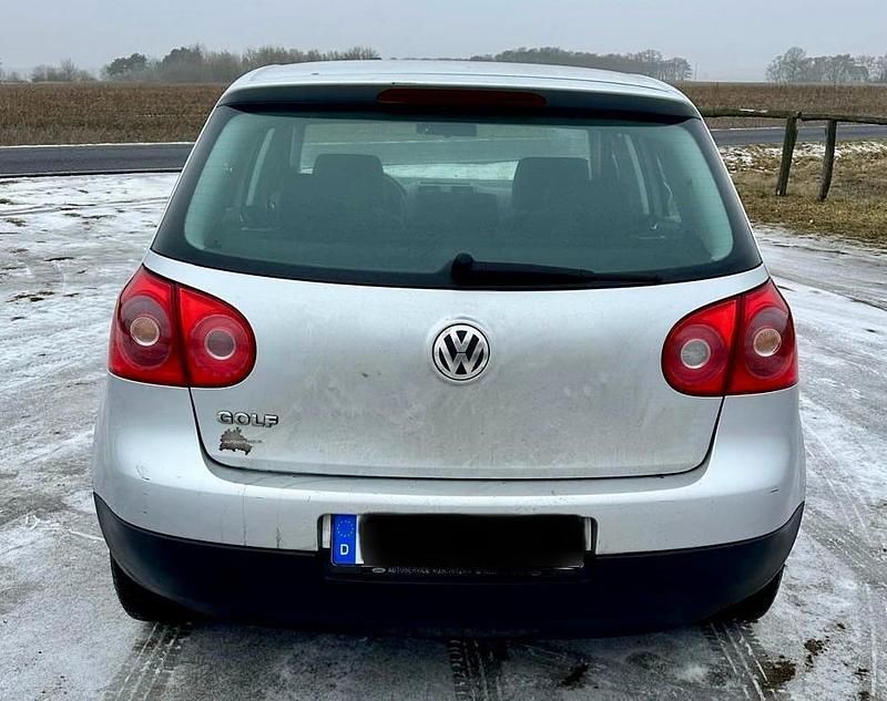Gebraucht VW Golf IV 75 PS (55 kW) 2005 Silber Kleinwagen