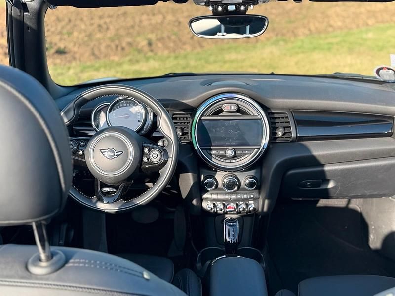 Gebraucht Mini Cooper Cabriolet 136 PS (100 kW) 2020 Andere farben Cabrio