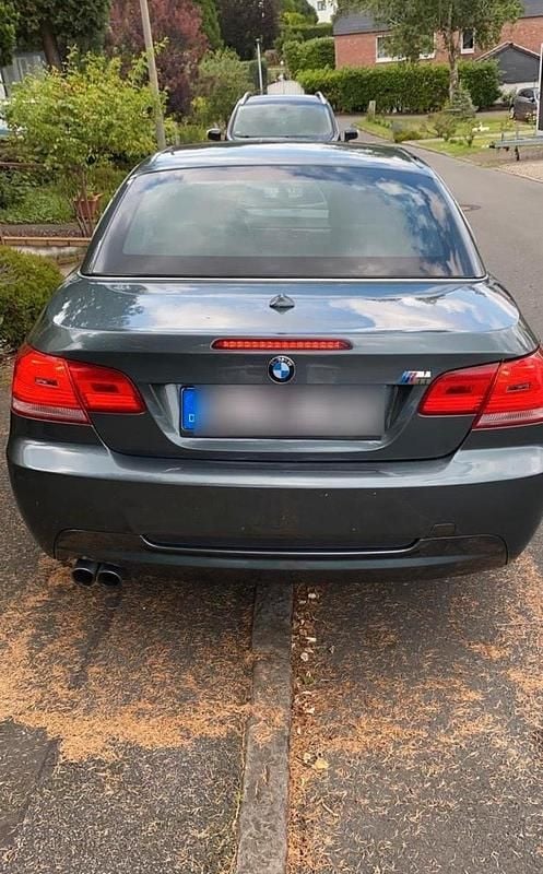 Gebraucht BMW 328 Cabriolet 233 PS (171 kW) 2010 Grau Cabrio