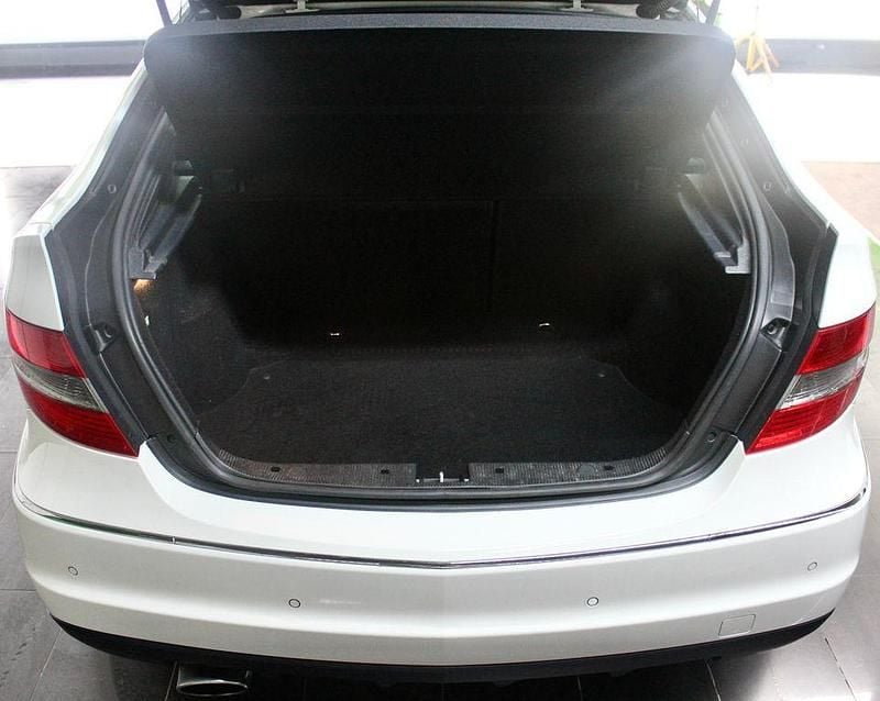 Gebraucht Mercedes CLC350 272 PS (200 kW) 2008 Weiß Kleinwagen