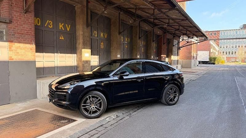 Gebraucht Porsche Cayenne 462 PS (339 kW) 2021 Schwarz SUV