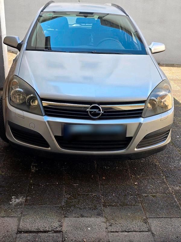 Gebraucht Opel Astra 90 PS (66 kW) 2006 Silber Kombi
