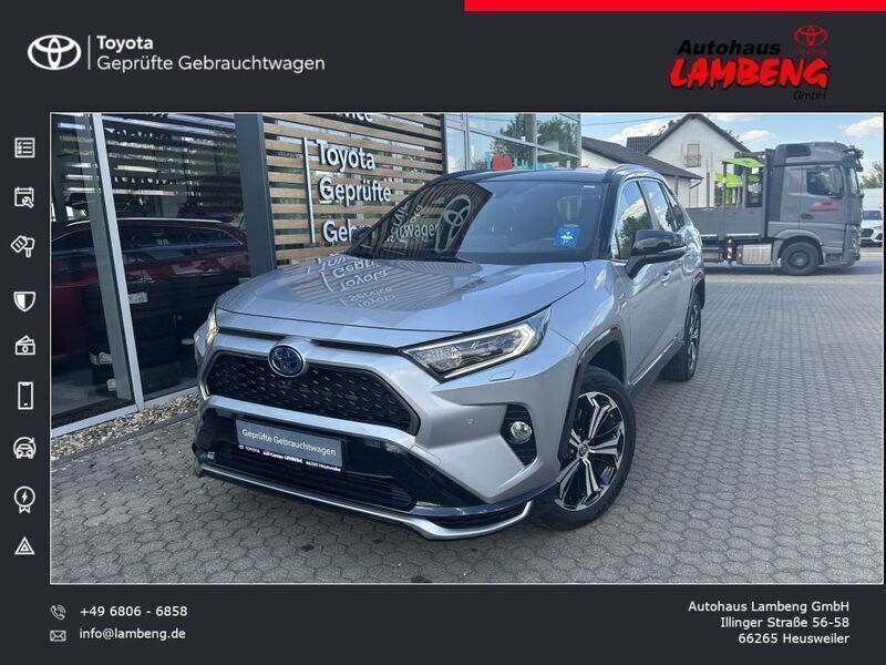 Lichtsilber metallic/ dach sch Gebraucht 2021 Toyota RAV4 Hybrid Style SUV | 38.790 € (Fairer Preis) - Bild 1/4