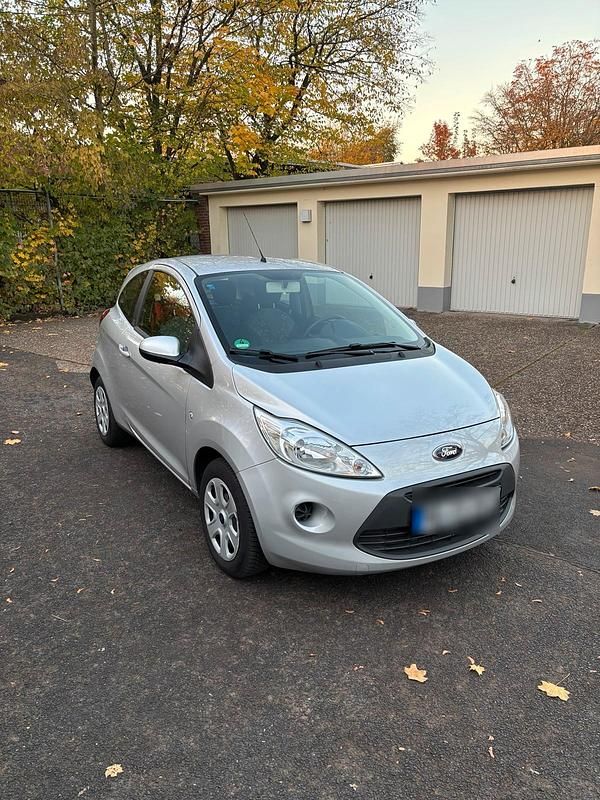 Gebraucht Ford Ka Champions Edition 69 PS (50 kW) 2013 Silber Kleinwagen